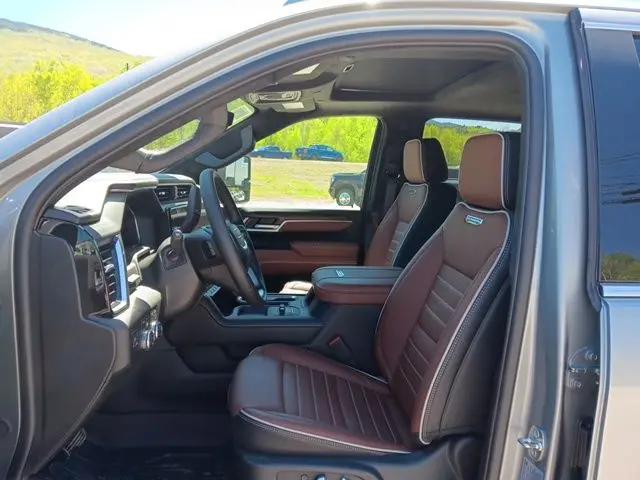 2026 GMC Sierra 2500HD Crew Cab, Standard Bed, Denali Ultimate, 4WD