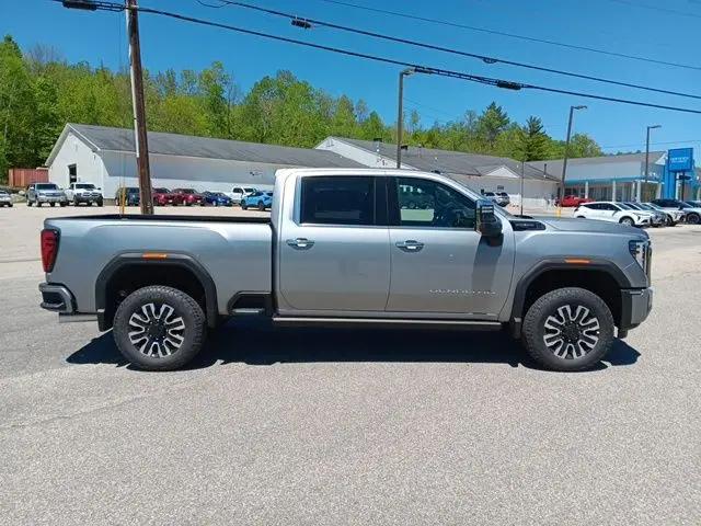 2026 GMC Sierra 2500HD Crew Cab, Standard Bed, Denali Ultimate, 4WD