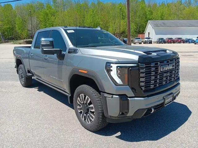 2026 GMC Sierra 2500HD Crew Cab, Standard Bed, Denali Ultimate, 4WD