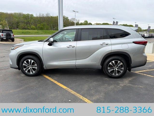 2023 Toyota Highlander XLE