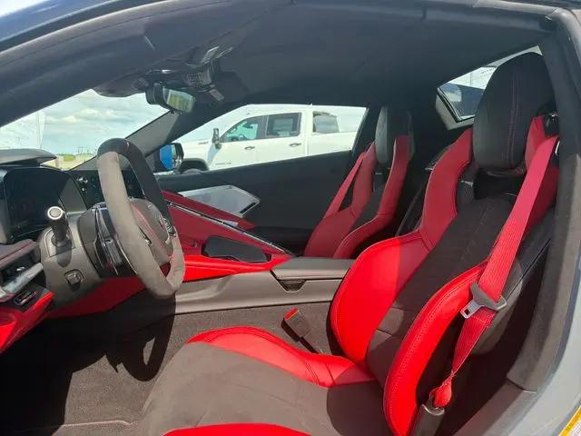 2024 Chevrolet Corvette Stingray RWD Convertible 3LT