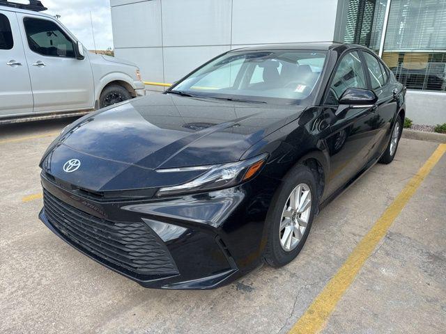 2025 Toyota Camry LE for sale in Whitesboro, TX