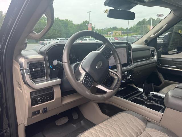 2025 Ford F-350 Platinum