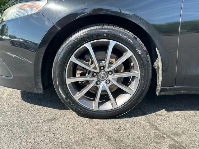 2017 Acura TLX w/Technology Package