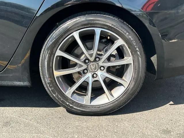 2017 Acura TLX w/Technology Package