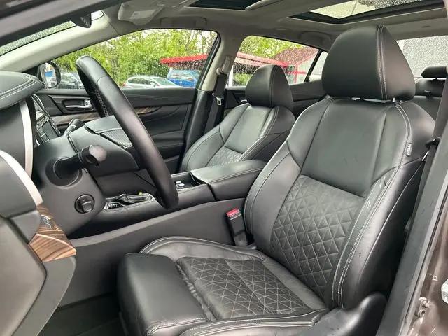 2016 Nissan Maxima 3.5 Platinum