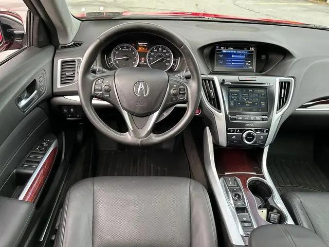 2017 Acura TLX w/Technology Package