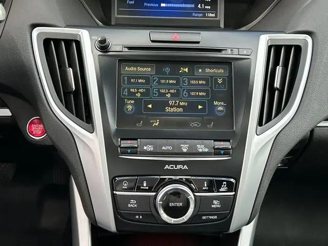 2017 Acura TLX w/Technology Package
