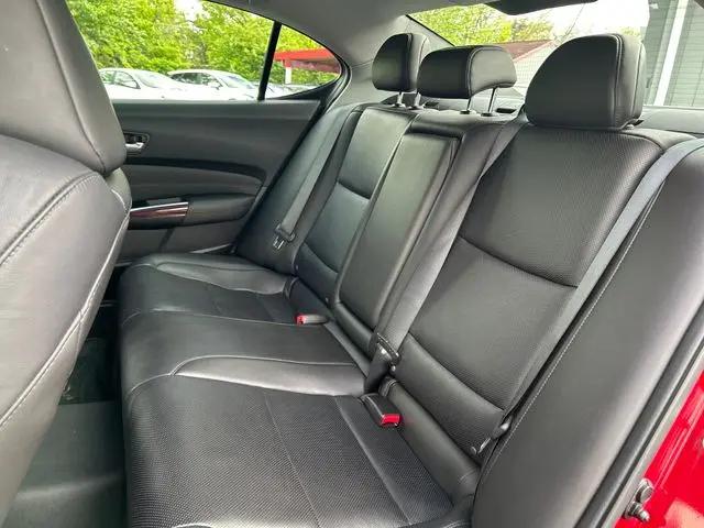 2017 Acura TLX w/Technology Package