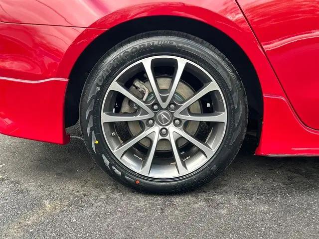 2017 Acura TLX w/Technology Package