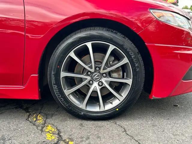 2017 Acura TLX w/Technology Package