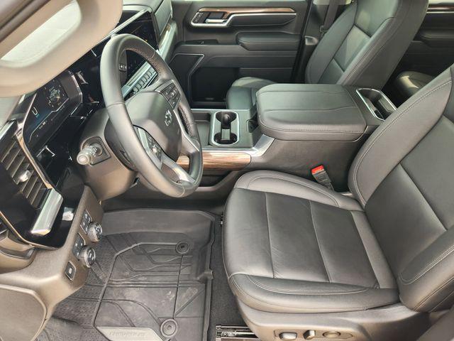 2025 Chevrolet Silverado 2500HD 4WD Crew Cab Standard Bed LT