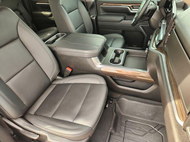2025 Chevrolet Silverado 2500HD 4WD Crew Cab Standard Bed LT
