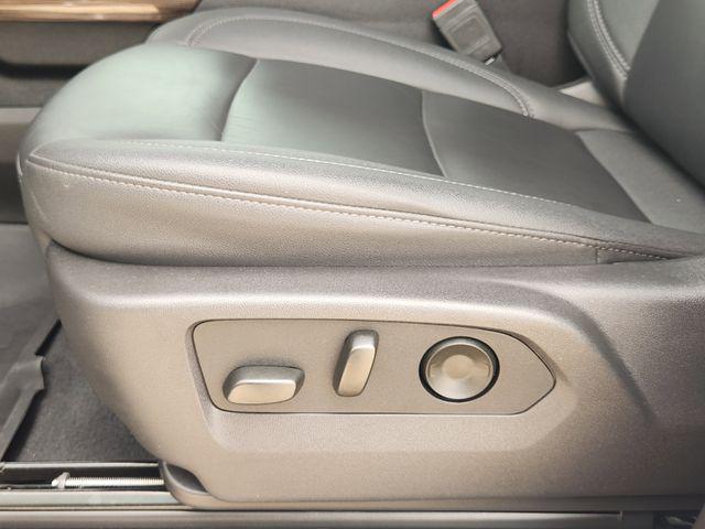 2025 Chevrolet Silverado 2500HD 4WD Crew Cab Standard Bed LT