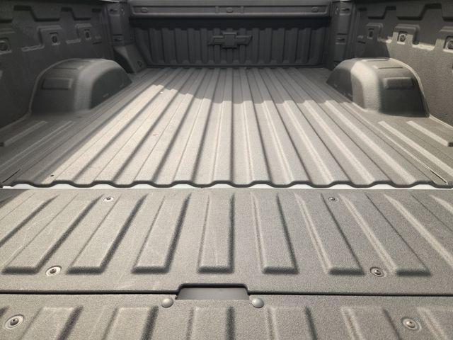2025 Chevrolet Silverado 2500HD 4WD Crew Cab Standard Bed LT