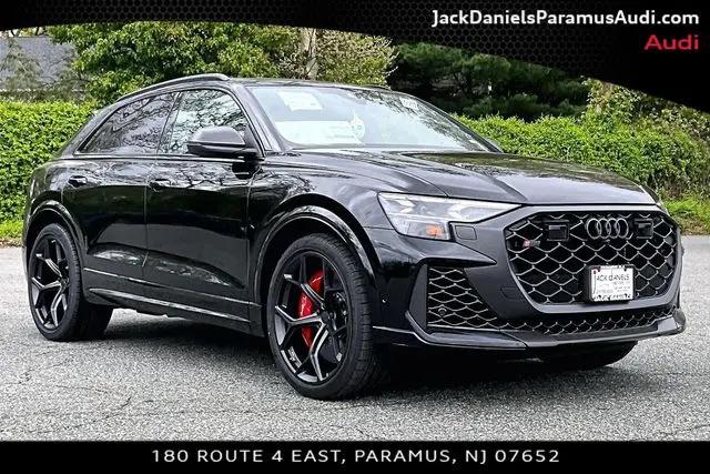 2026 Audi RS Q8 performance quattro tiptronic