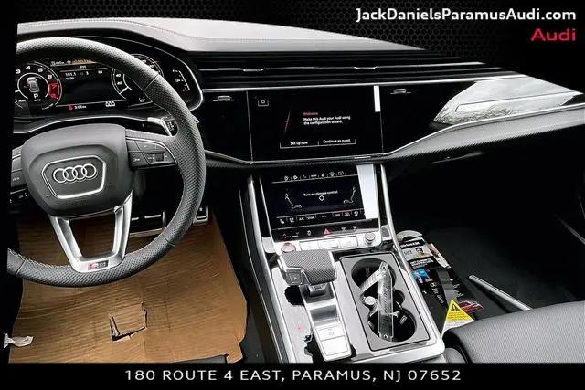 2026 Audi RS Q8 performance quattro tiptronic