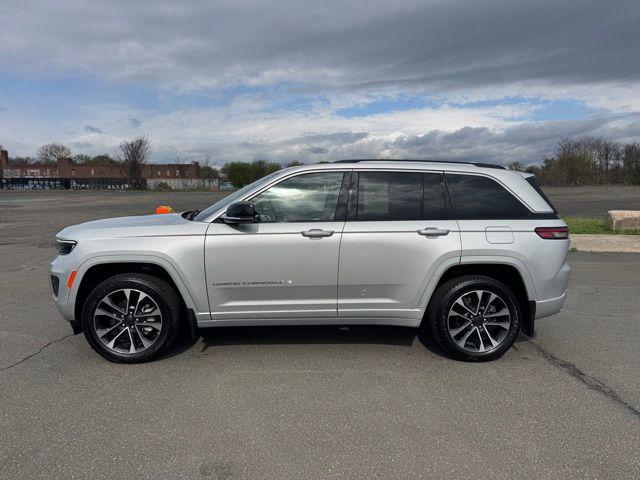 2022 Jeep Grand Cherokee Overland 4x4