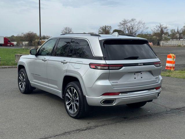 2022 Jeep Grand Cherokee Overland 4x4