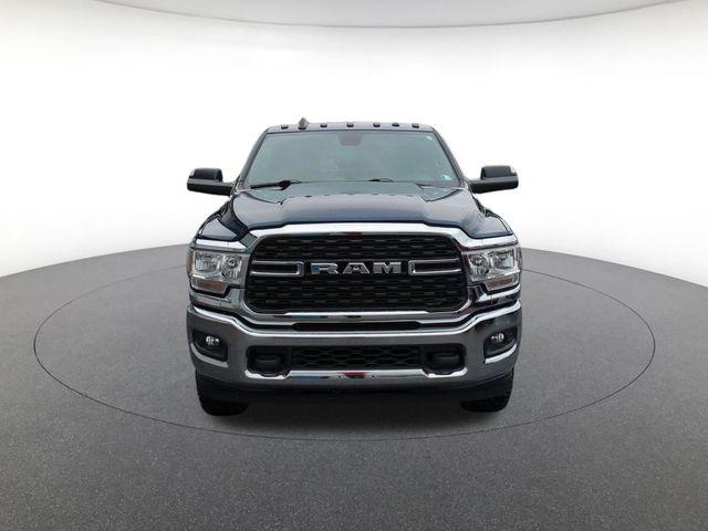 2022 RAM 2500 Big Horn Crew Cab 4x4 64 Box