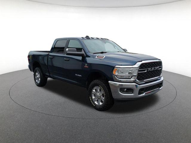 2022 RAM 2500 Big Horn Crew Cab 4x4 64 Box