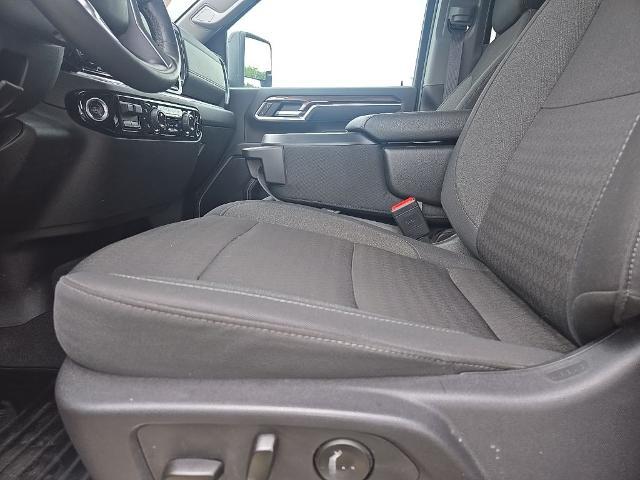 2025 Chevrolet Silverado 2500HD 4WD Crew Cab Standard Bed LT