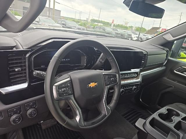2025 Chevrolet Silverado 2500HD 4WD Crew Cab Standard Bed LT