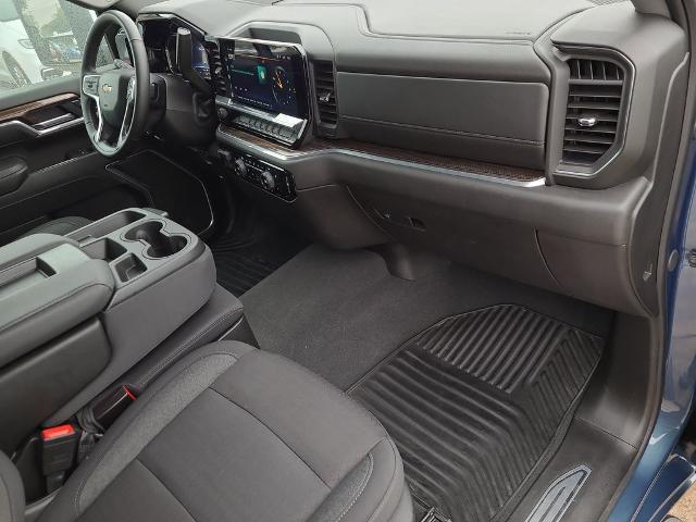 2025 Chevrolet Silverado 2500HD 4WD Crew Cab Standard Bed LT