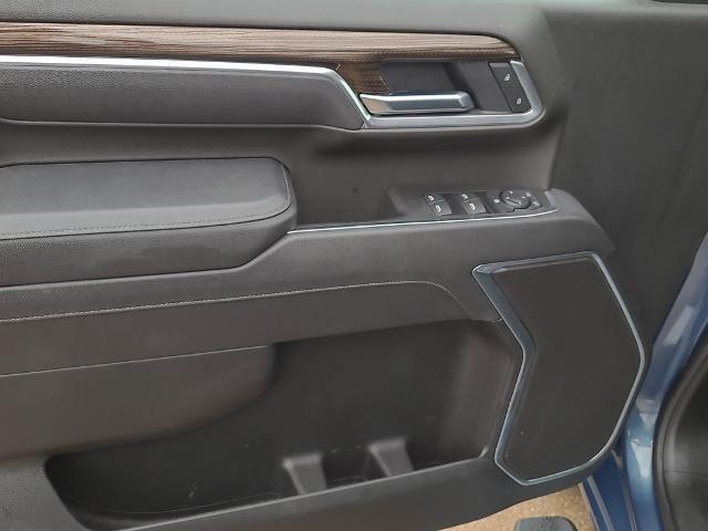 2025 Chevrolet Silverado 2500HD 4WD Crew Cab Standard Bed LT