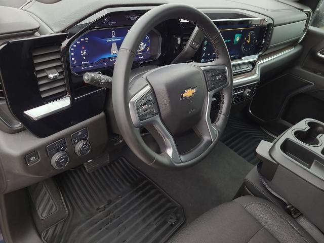 2025 Chevrolet Silverado 2500HD 4WD Crew Cab Standard Bed LT