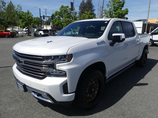 2020 Chevrolet Silverado 1500 4WD Crew Cab Short Bed High Country for sale in Grants Pass, OR