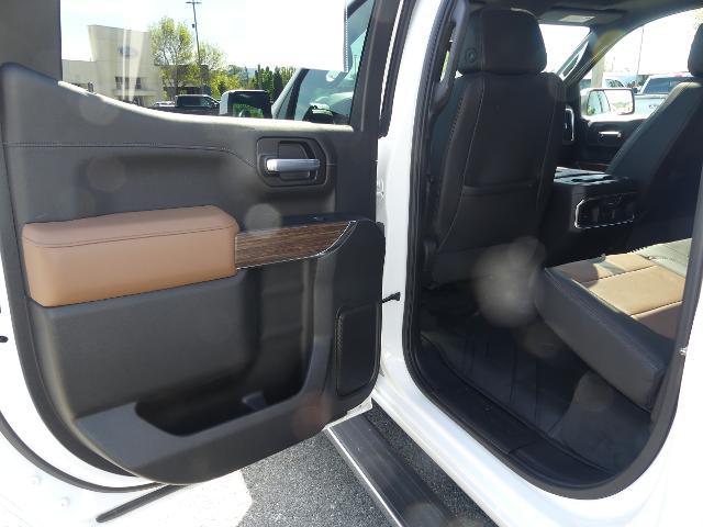2020 Chevrolet Silverado 1500 4WD Crew Cab Short Bed High Country
