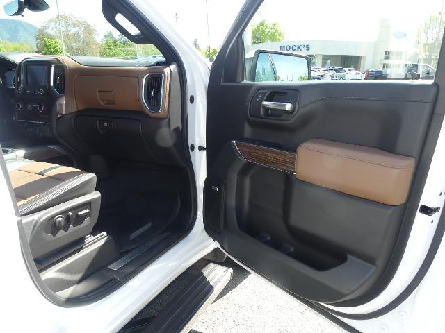 2020 Chevrolet Silverado 1500 4WD Crew Cab Short Bed High Country