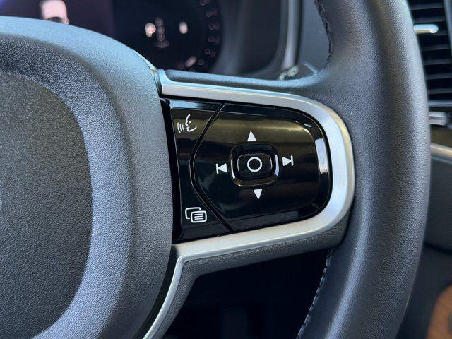 2023 Volvo XC90 B6 Plus 7-Seater