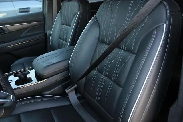 2025 Buick Enclave Avenir FWD