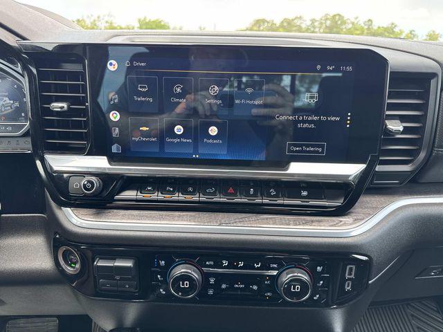 2022 Chevrolet Silverado 1500 4WD Crew Cab Short Bed LTZ