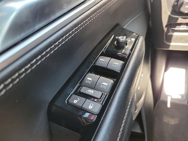 2024 Jeep Wagoneer Series II 4x2