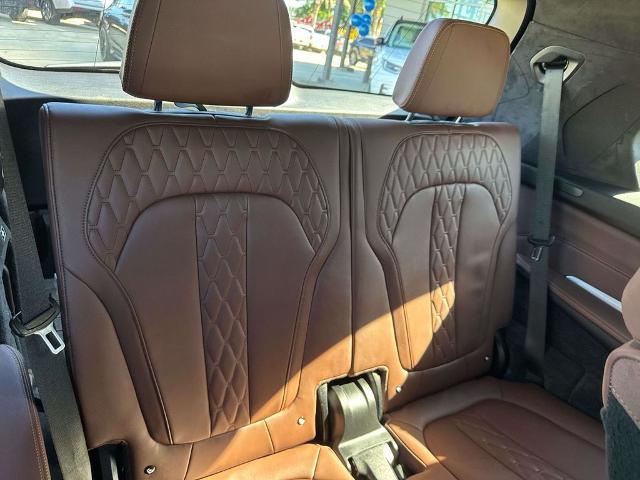 2024 BMW X7 M60i