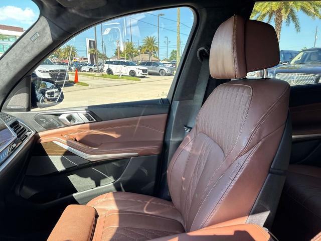 2024 BMW X7 M60i