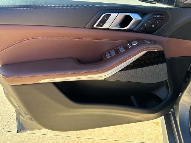 2024 BMW X7 M60i