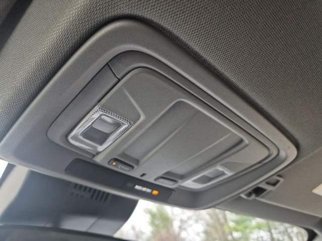 2022 GMC Sierra 1500 2WD Regular Cab Standard Box Pro