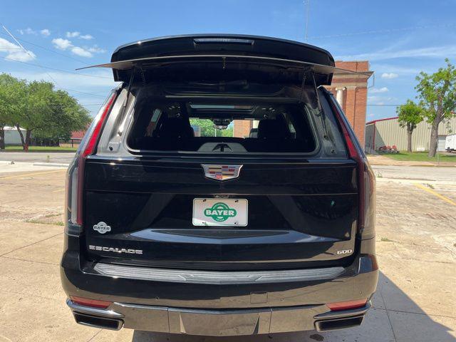 2022 Cadillac Escalade 4WD Sport