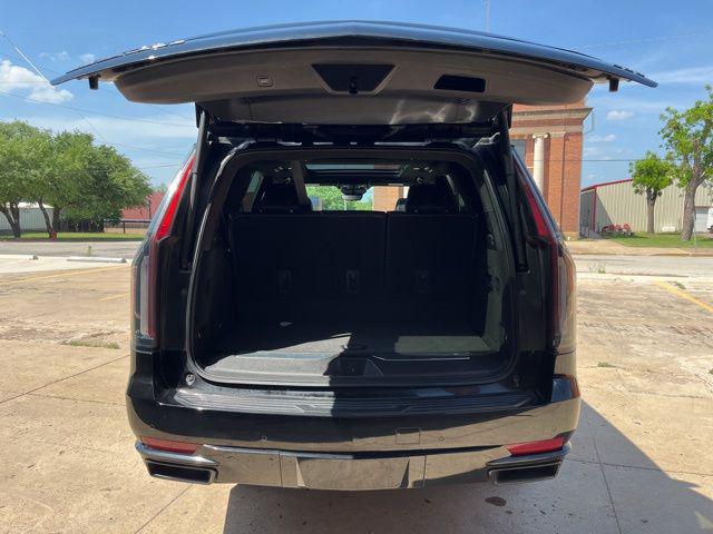 2022 Cadillac Escalade 4WD Sport