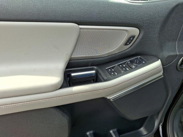 2025 Ford Expedition Active MAX