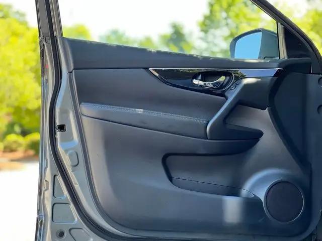 2017 Nissan Rogue Sport SL