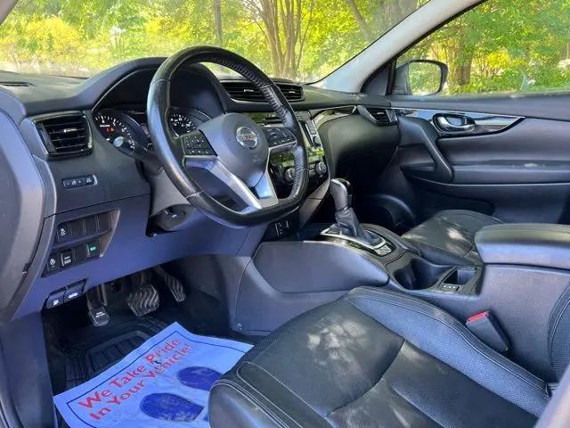 2017 Nissan Rogue Sport SL