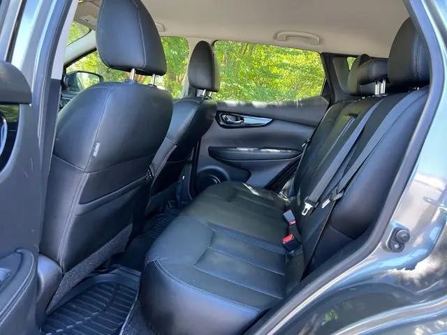 2017 Nissan Rogue Sport SL