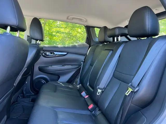 2017 Nissan Rogue Sport SL