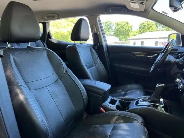2017 Nissan Rogue Sport SL