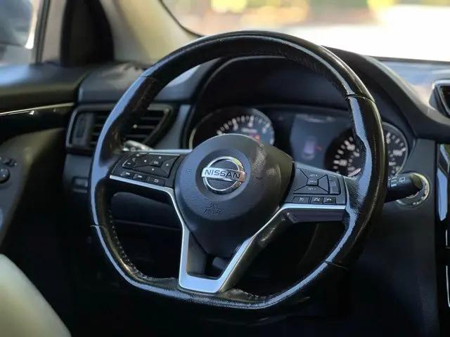 2017 Nissan Rogue Sport SL